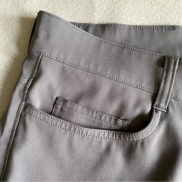 Callaway Golf Pants Gray Men’s Size 32 x 30 - Picture 2 of 14